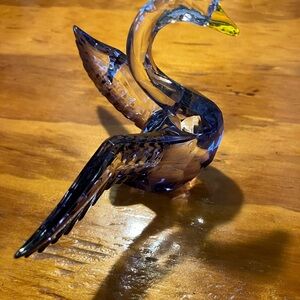 Elegant Glass Swan Figurine